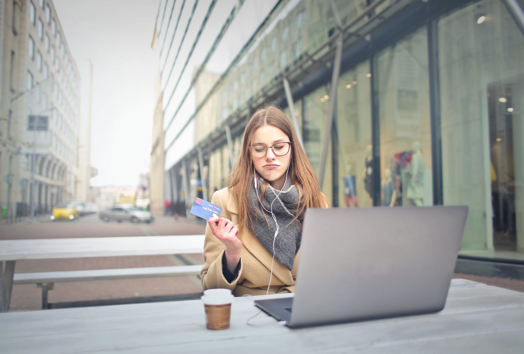 How Do Credit Card Companies Make Money Expensivity